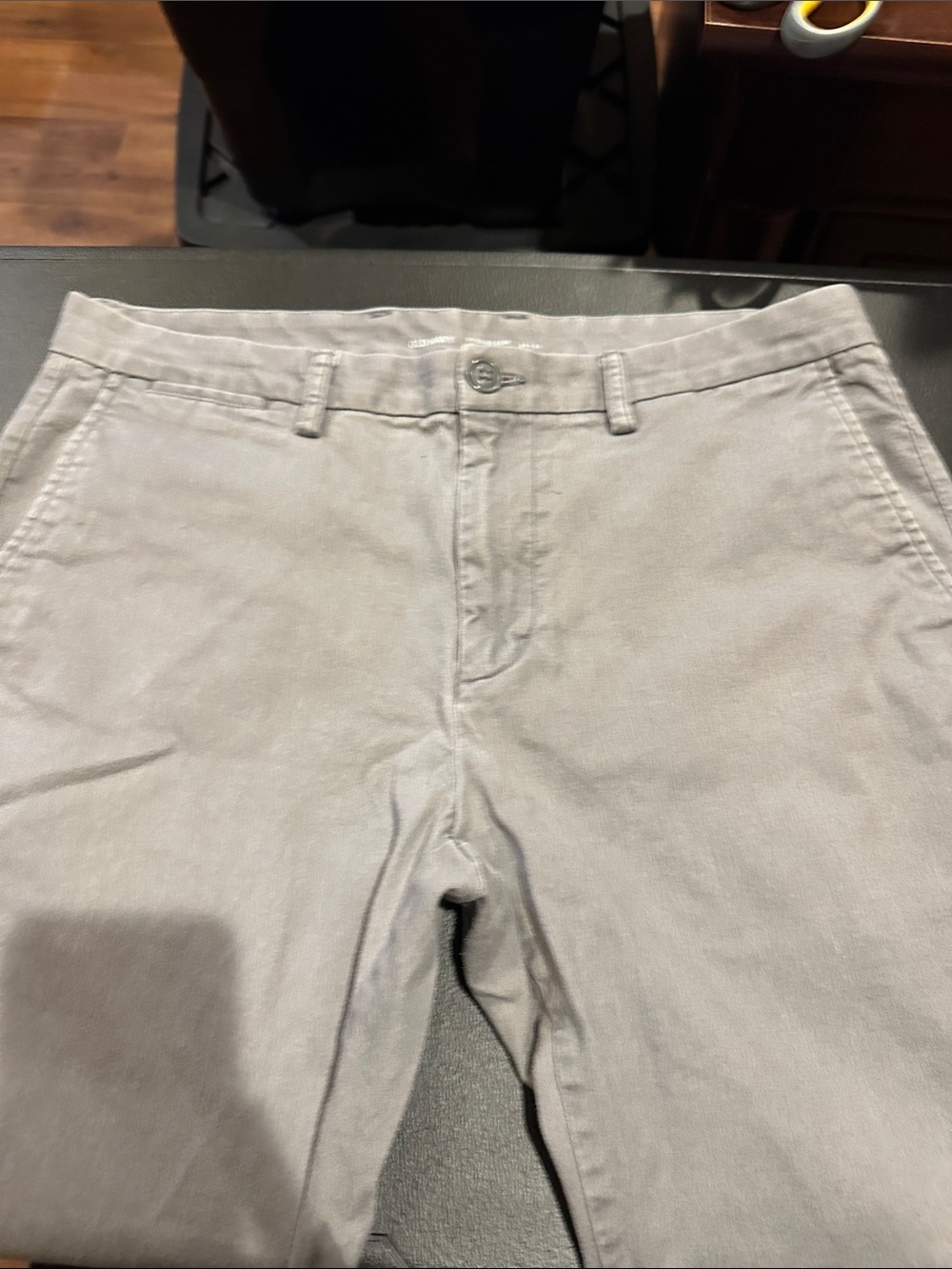 Old Navy Men's Straight Chinos in Light Gray